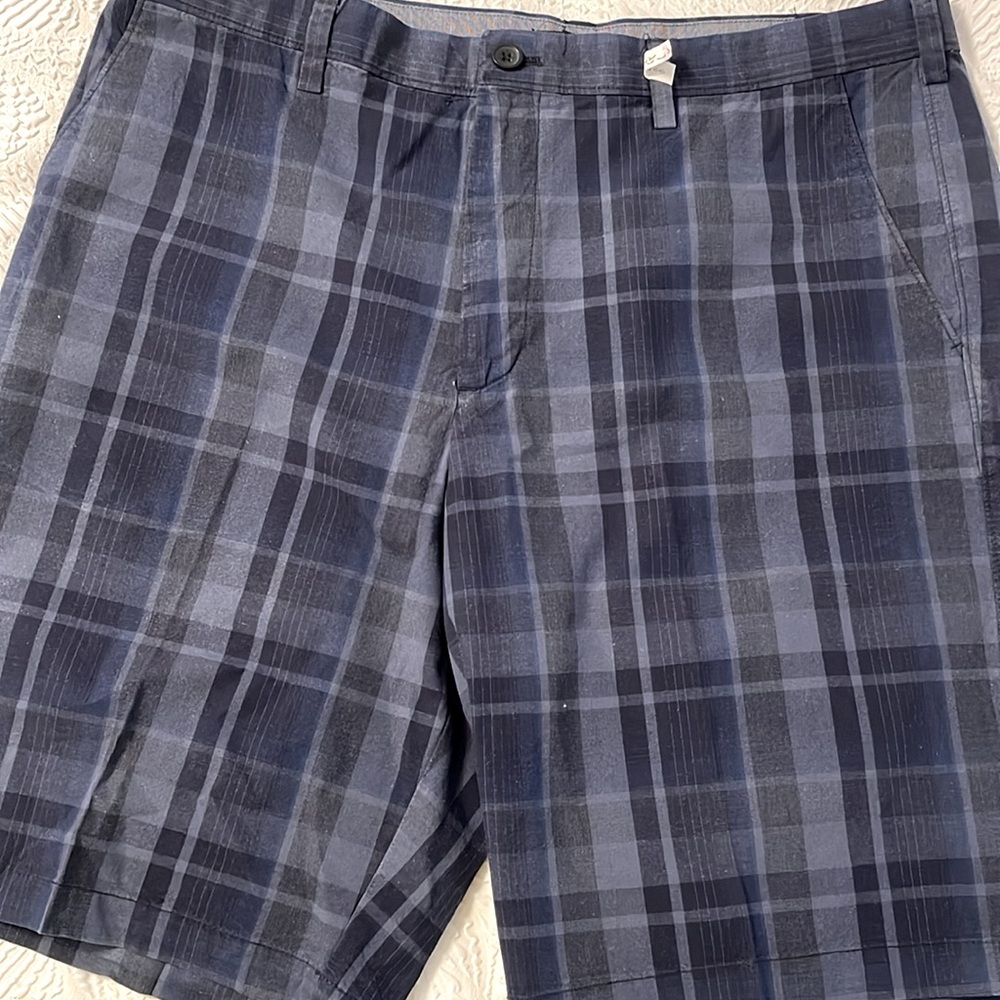 BANANA REPUBLIC  EMERSON SHORTS BLUE/GRAY SUBTLE PLAID SZ 38 EC